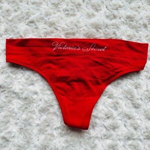 Victoria's Secret Vibrant Red Seamless String Thong Undies Panties Small NEW